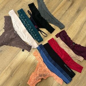Bundle of 12 thongs